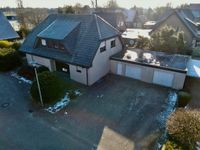 Vermietetes Einfamilienhaus mit 2 Wohneinheiten und Doppelgarage in Sackgassenlage. Niedersachsen - Andervenne Vorschau