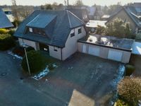 Vermietetes Einfamilienhaus mit 2 Wohneinheiten und Doppelgarage in Sackgassenlage. Niedersachsen - Andervenne Vorschau