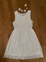 H&M Kleid mit Kränzchen Gr. 134/140 Kr. München - Haar Vorschau