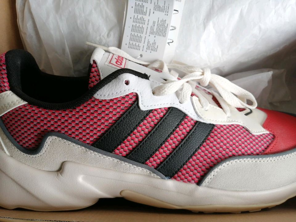 Adidas 20-20 FX in Essen