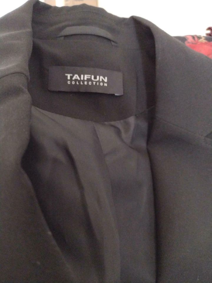 Taifun Blazer schwarz in Berlin