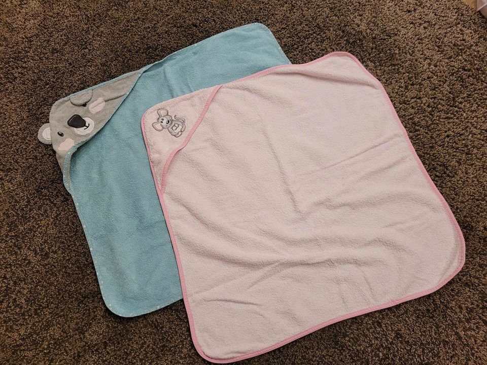 Topomini Badeponcho Handtuch rosa Maus blau Koala in Wetschen