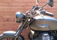 Scheinwerferhalter Blinkerhalter Moto Guzzi V7 V9 u.a. 40mm Gabel Nordrhein-Westfalen - Pulheim Vorschau