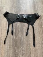 Latex Tres bonjour Strapsgürtel Damen schwarz S Berlin - Reinickendorf Vorschau