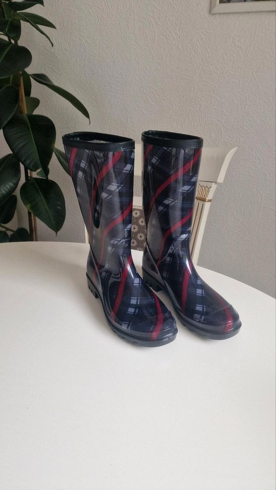 Damen Gummistiefel NEU in Kiel