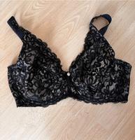 BH schwarz/nude  spitze 95E Baden-Württemberg - Ehrenkirchen Vorschau