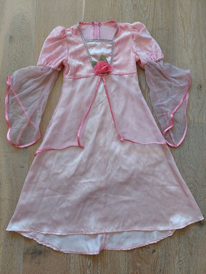 Kleid  Set Prinzessin 116 rosa mit Kronen Zauberstab etc in Weilheim i.OB