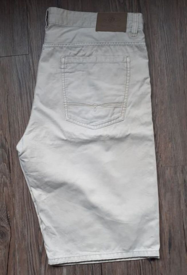 S.Oliver kurze Hose Herren Shorts W38 in Viersen