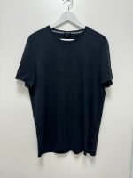 HUGO BOSS Herren TShirt schwarz Größr M Frankfurt am Main - Gallusviertel Vorschau