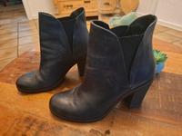 Esprit * Stiefeletten * Stiefel * Gr 39 * blau * fast neu Nordrhein-Westfalen - Düren Vorschau