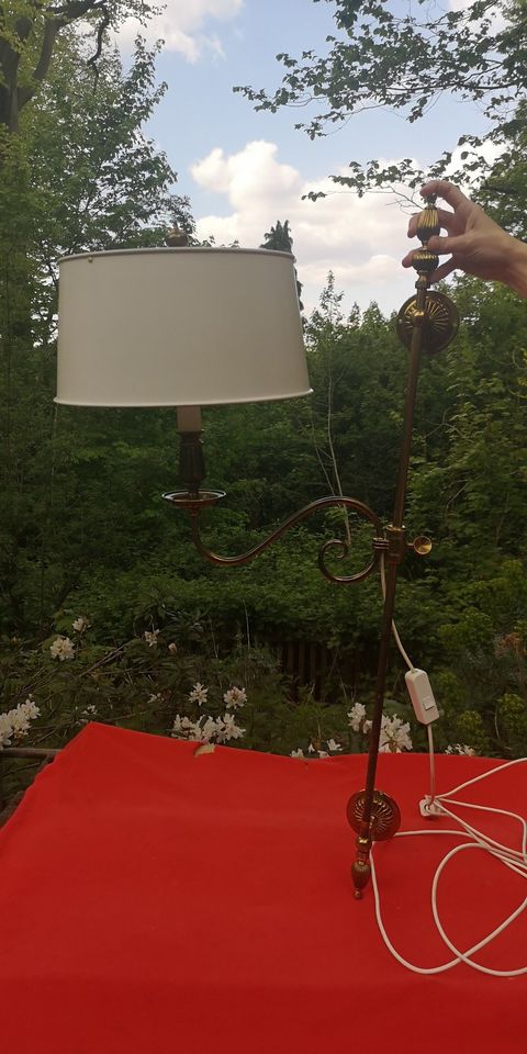 Alte Messing Lampe, Wandlampe 50er, 60er in Essen