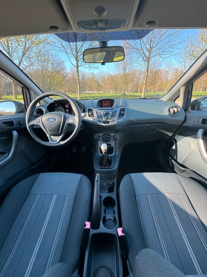 Ford Fiesta MK7 8-Fach Tüv neu Klima 2 Hand in Dortmund