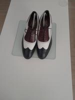 Charles Tyrwhitt -Brogue , 3 Ton , Gr. UK 8,5 - EU 42,5 Hemelingen - Hastedt Vorschau