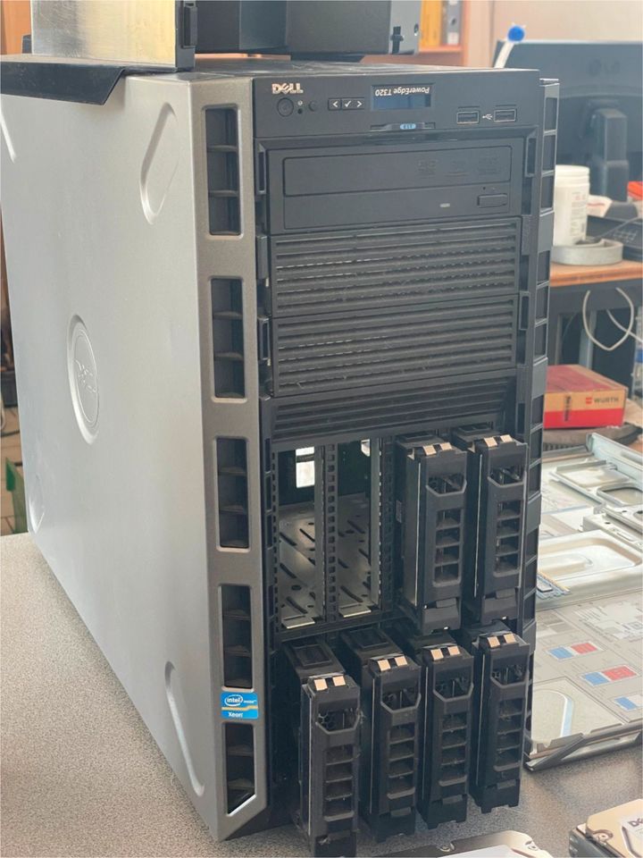 PC DELL PowerEdge T320, Server in Reutlingen