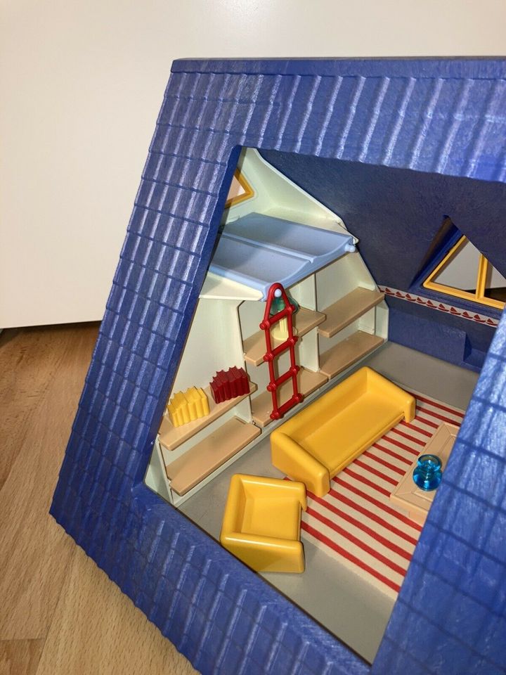 Playmobil Ferienhaus, Ferienwohnung, 3230, mit Möbeln in Hattingen