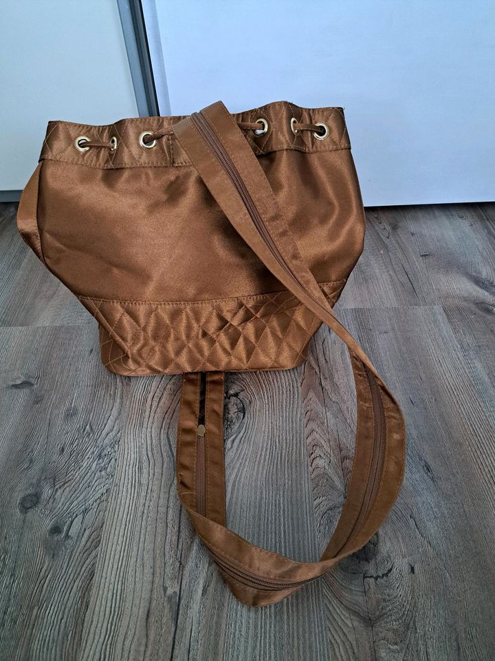 Rucksack / Umhängetasche von Feliciani - NEU in Ratingen