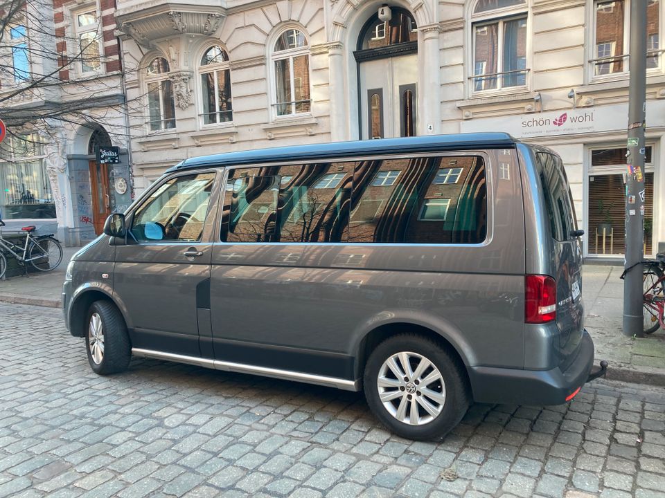 Volkswagen T5 California 4Motion in Hamburg