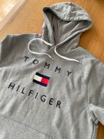 Tommy Hilfiger Pullover Hoodie Grau Logo Gr L Herren Nordrhein-Westfalen - Remscheid Vorschau