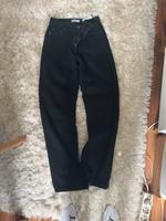 Bershka, Jeans, schwarz, the Straight, Gr. M/36 Sachsen-Anhalt - Halle Vorschau