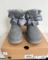 UGG Boots W Gita Bow Mini grau 39 Nordrhein-Westfalen - Hagen Vorschau
