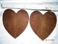 2 Echte braune Lederherzen als Aufnäher, Größe 12,5 cm, x 12 cm Bayern - Veitsbronn Vorschau