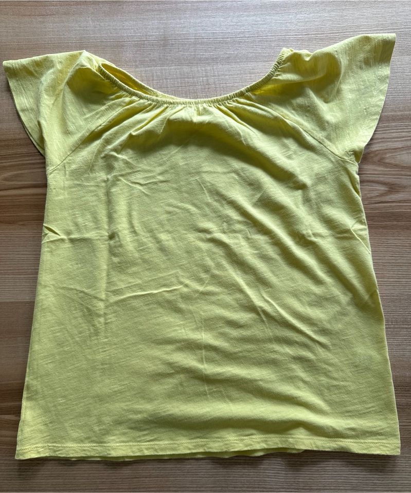 Shirt Gr. 146/152 gelb in Dresden