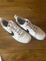 Nike Sneaker Gr.38 Neu Nordrhein-Westfalen - Radevormwald Vorschau