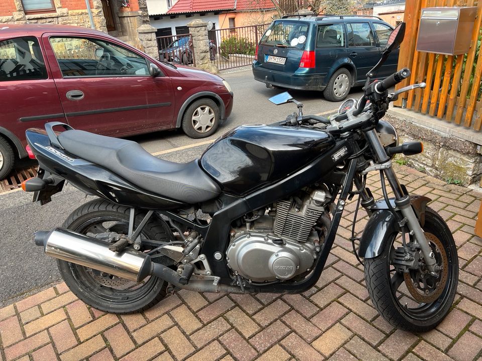 Suzuki gs 500F in Meiningen