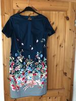Neues Esprit Kleid Gr. 42 Floral Blumen Nordrhein-Westfalen - Eitorf Vorschau