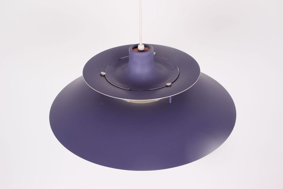 PH5-Lampe, violette Retro-Frühausgabe, Modell aus den 1958 er in Harrislee