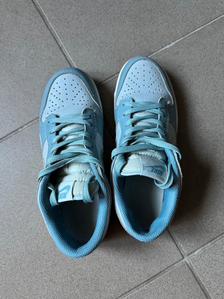 Nike Dunks Gr. 39 babyblau in Nienstädt