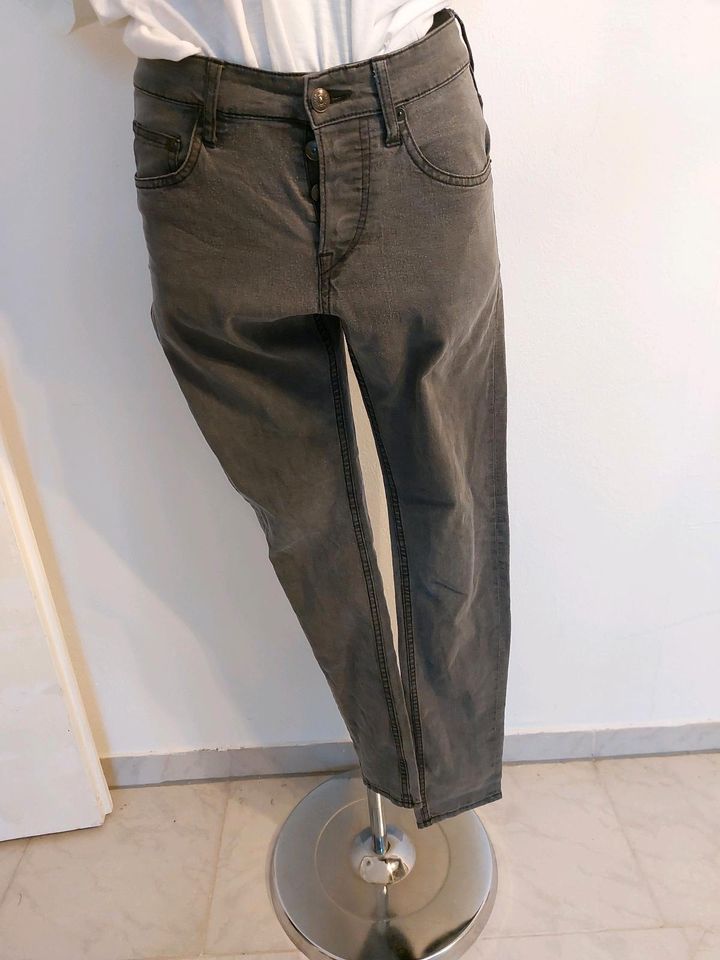 Skinny Stretch jeans grau gr 30/32 in Dortmund