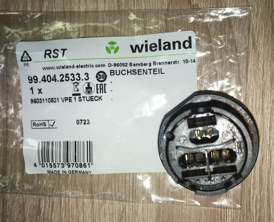 Wieland Einbaubuchse und Stecker für Balkonkraftwerk / Solarkabel in Wilhelmshaven