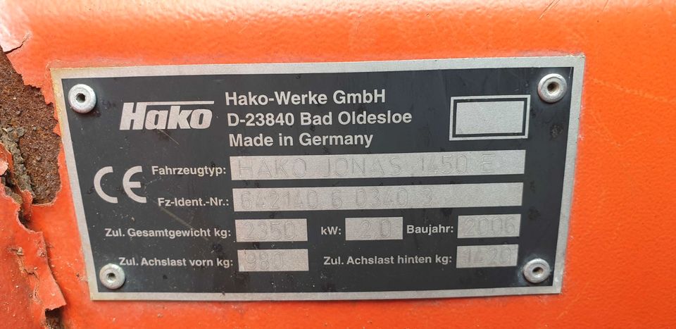 Hako Jonas 1450 E-Elektro Kehrmaschine nur 1491 Betriebsstunde in Bielefeld