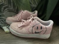 Nike Air Force Rosa Smiley gr.38,5 Damen Baden-Württemberg - Schelklingen Vorschau