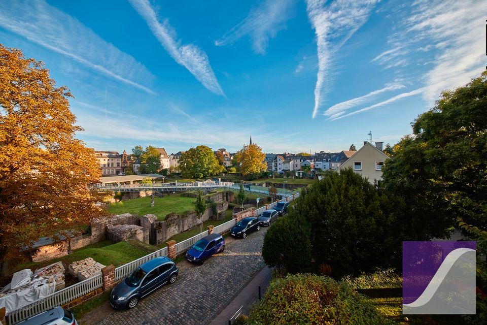 Trier-Süd: 4-Zi.-Wohnung mit Balkon und Blick auf die Barbarathermen in Trier