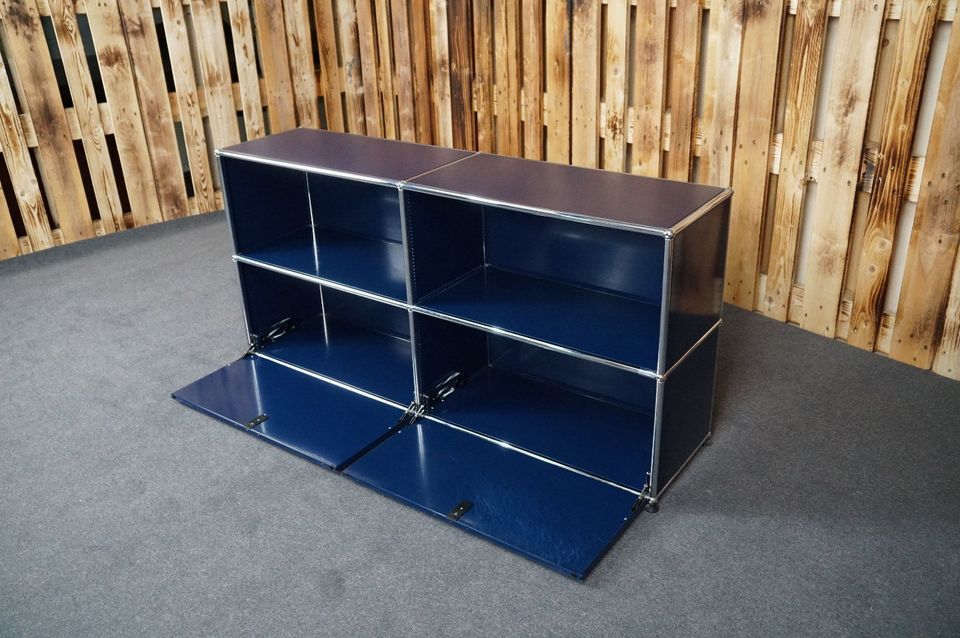 USM Haller Sideboard blau 4 Fächer mit 2 Klappen in Frankfurt am Main