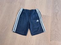 Jungen Sporthose dunkelblau kurz Größe 128 von Adidas Baden-Württemberg - Warthausen Vorschau