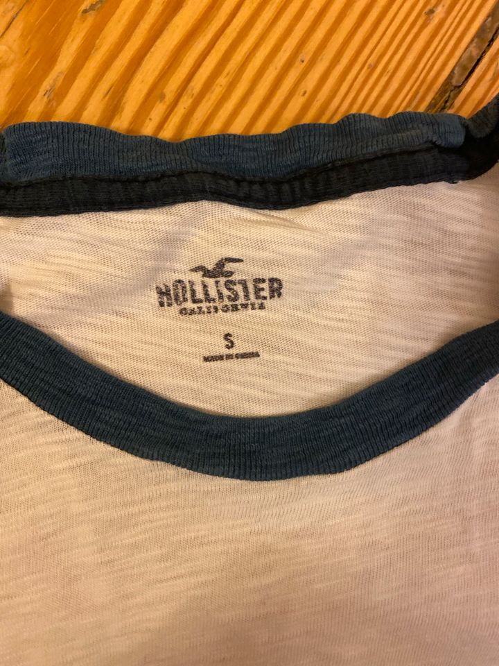 Hollister T-Shirt S weiß blau Batik in Rosengarten