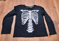 Skelett Langarmshirt Halloween 122/128 H&M mit Fleck Niedersachsen - Ronnenberg Vorschau