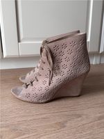 Jonak Paris High Heels Keilabsatz Leder Gr 39 Nordrhein-Westfalen - Enger Vorschau