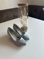 Street shoes neu Silber grau Damen 36 Pumps Niedersachsen - Achim Vorschau