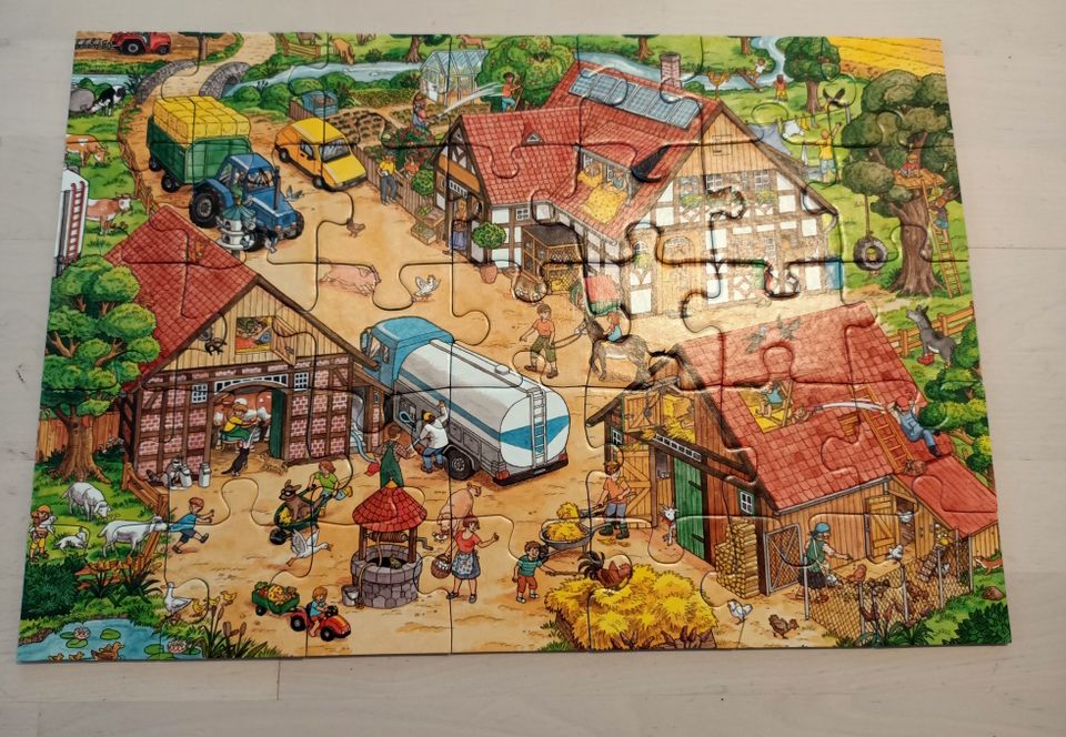 Puzzle - Bauernhof Wimmelbild 35 Teile 4+ in Edling