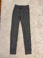 Stronger Leggings Loungehose grau Gr. S Hessen - Laubach Vorschau