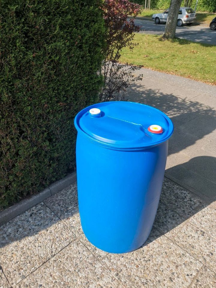 Fass 200 / 220 Liter Wassertank Regenwassertank Zisterne Garten in Embsen