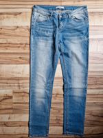 IRO Jeans blau Gr. 28 gerade geschnitten - topp Zustand Nordrhein-Westfalen - Breckerfeld Vorschau
