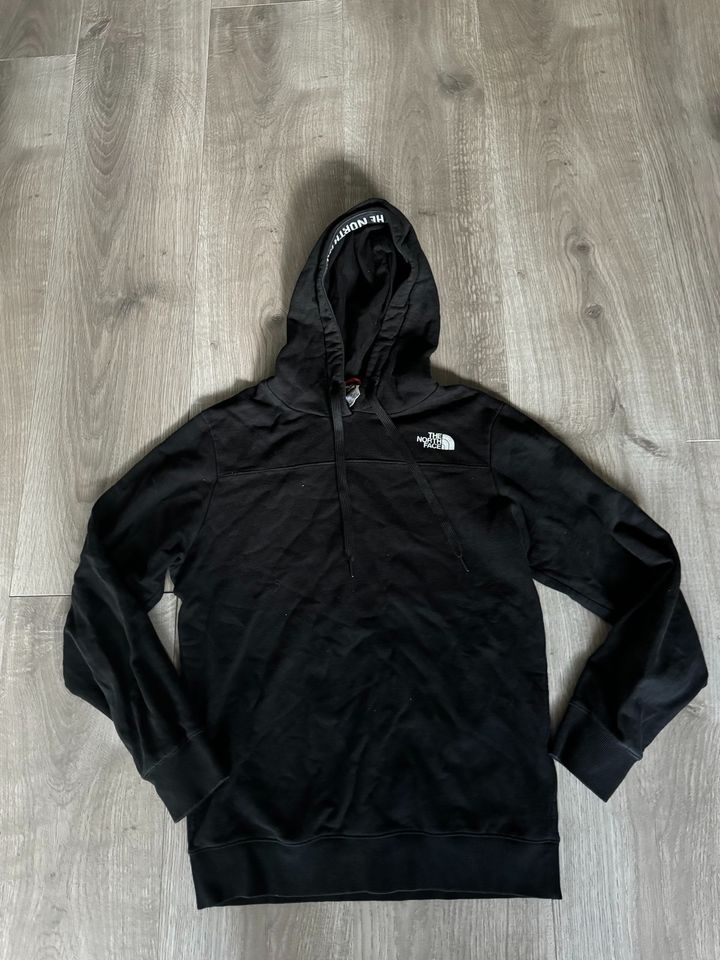 The North Face Hoodie S in Berlin