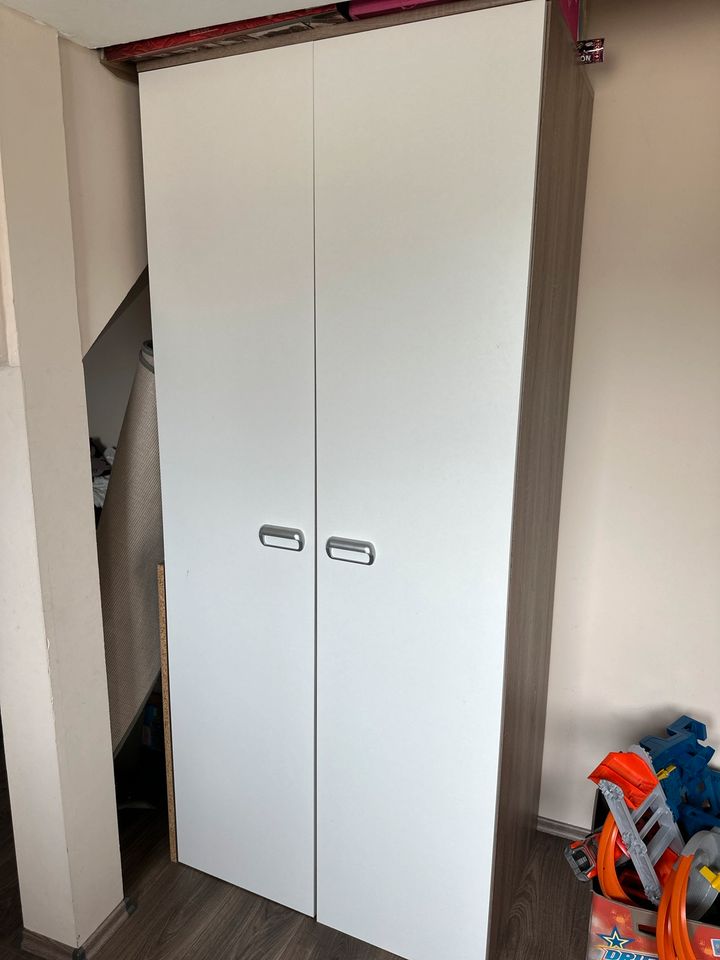 Kleiderschrank in Ennepetal