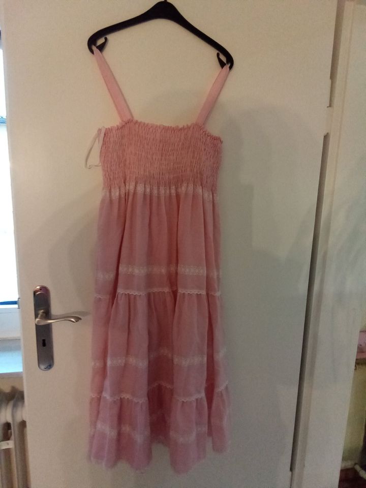 Trägerkleid rosa in Rödermark