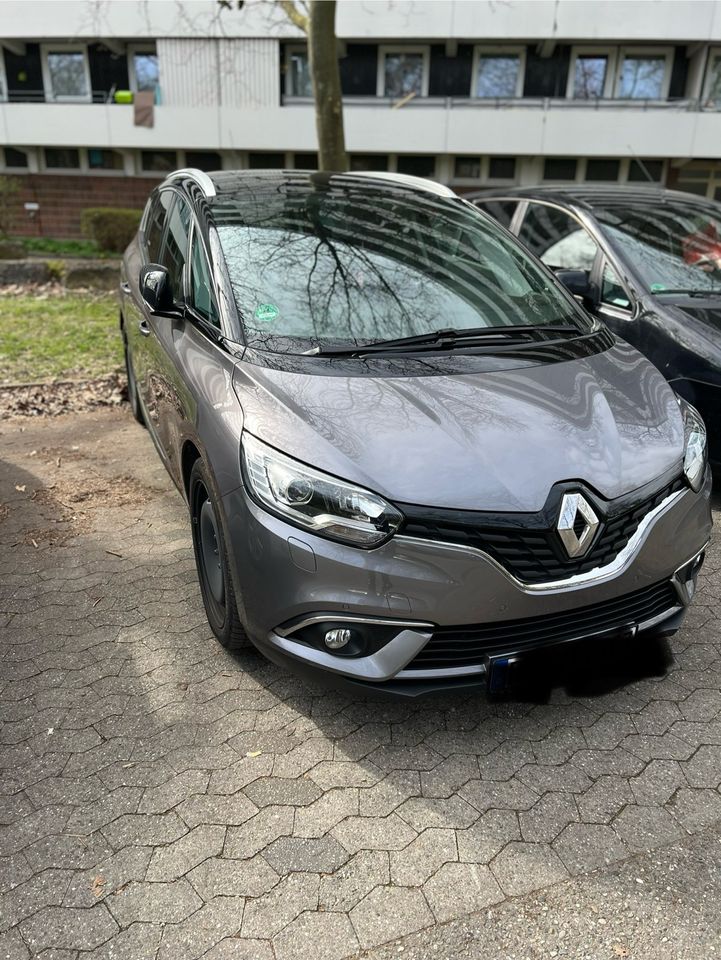 Renault Grand Scenic 7 Sitze in Reutlingen
